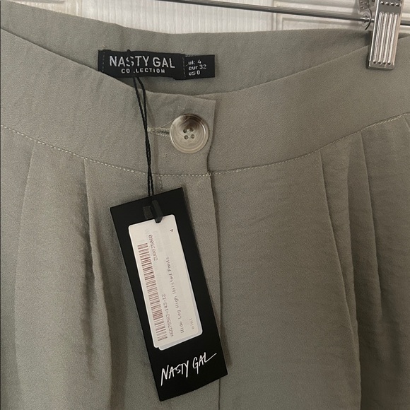 Sage green/mint wide leg pants - Picture 2 of 5